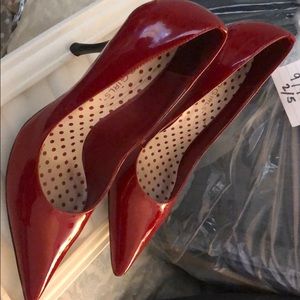 BCBG red pumps